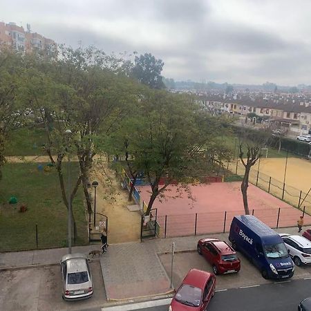 Apartmán Vistas Desde Montequinto Dos Hermanas Exteriér fotografie
